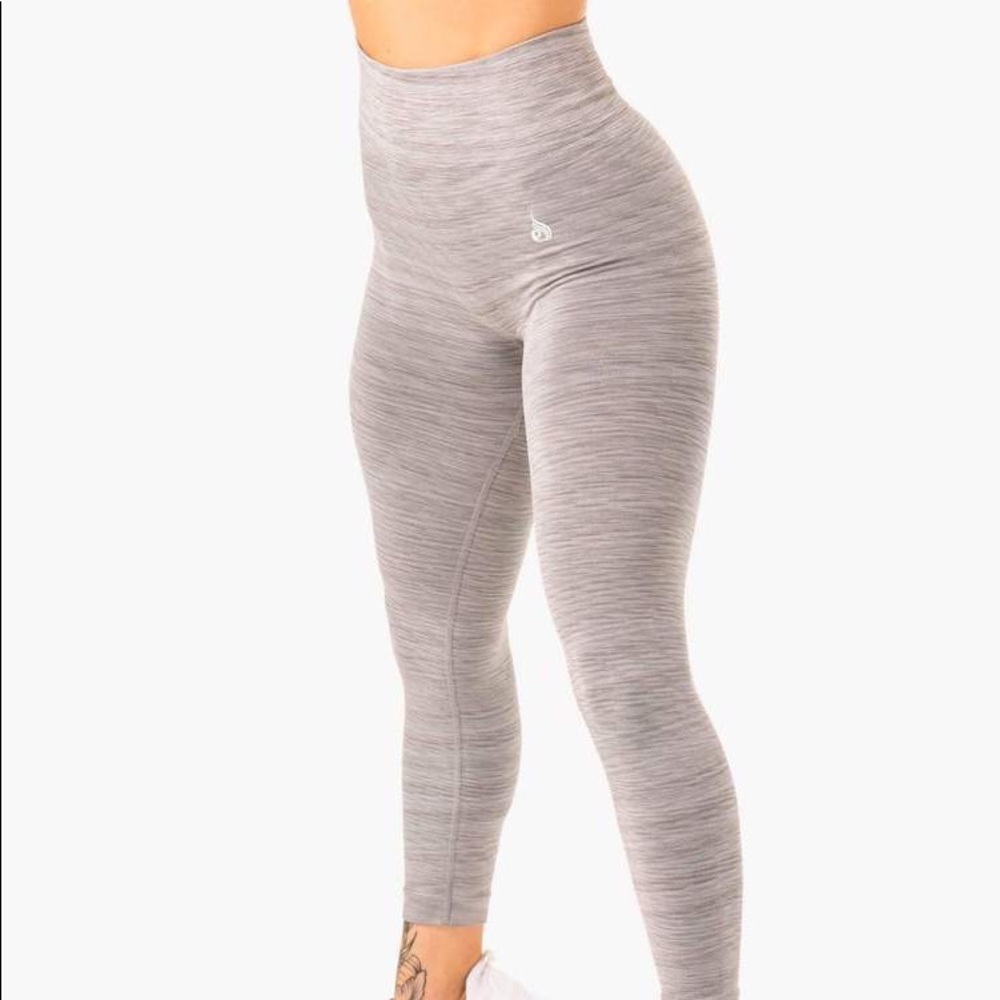Ryderwear Seamless Leggings M *never worn*